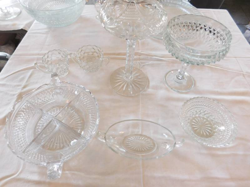 lot 94 image: table lot of cut glass
