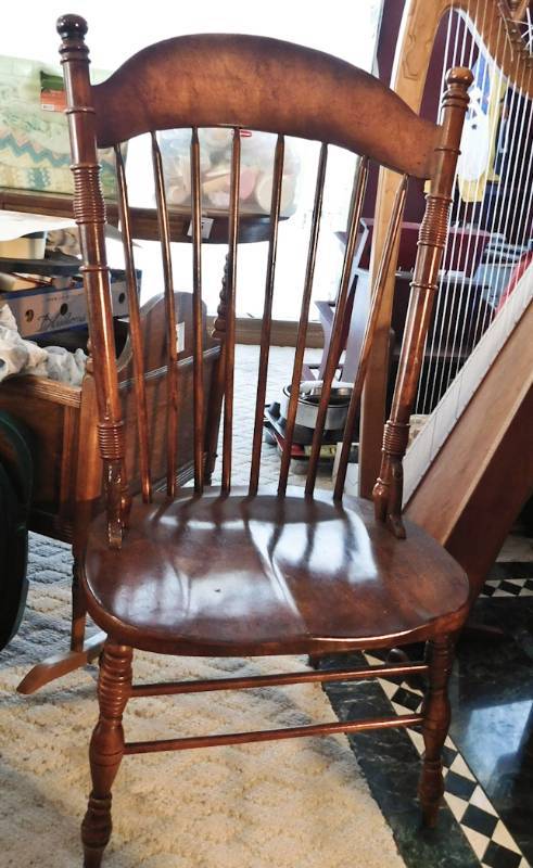 lot 129 image: vintage wooden parlor chair