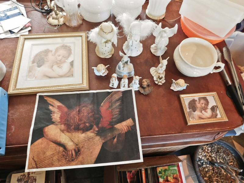 lot 157 image: collection of Angel items