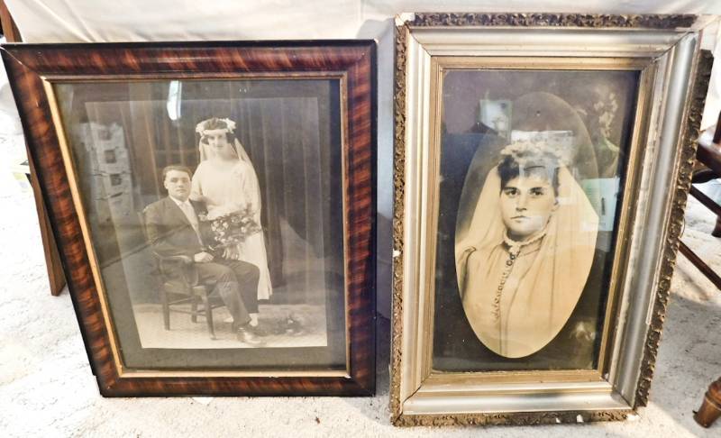 lot 164 image: 2 antique photos in frames