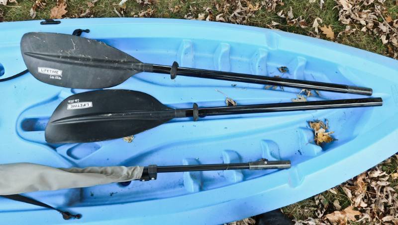 lot 209 image: Lifetime Monterey Kayak