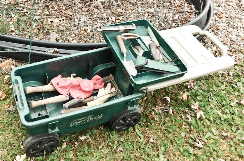 lot 210 image: tomato cages, edge trim, cart and tools