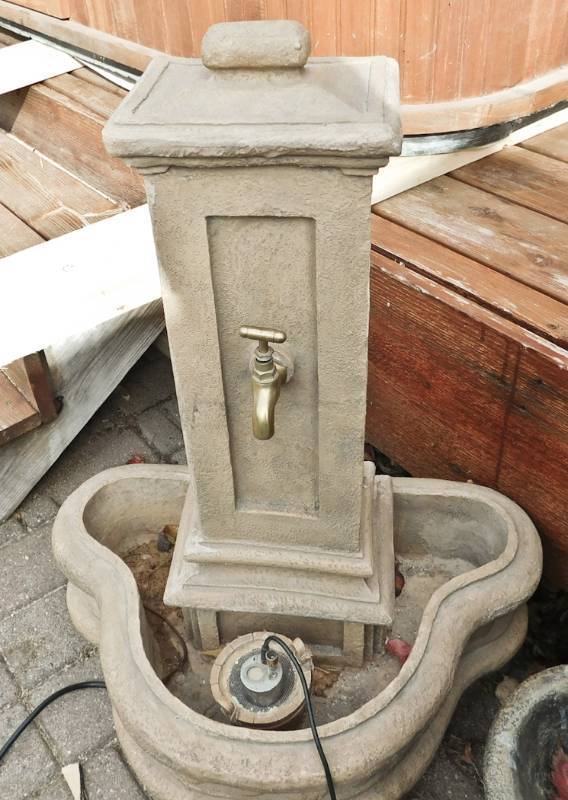 lot 218 image: water feature