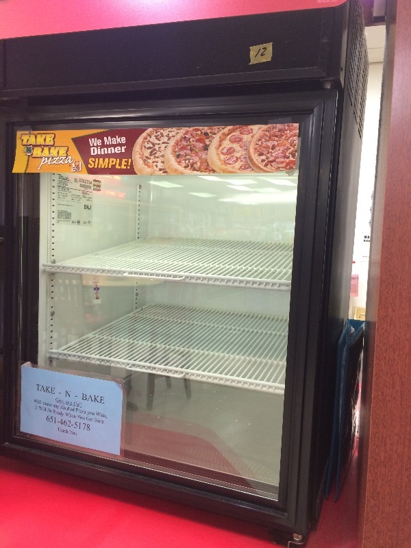 lot 12 image: True Refrigerator  Estimated at 6 cu ft  Works Fine   mn GDM-05   R134a