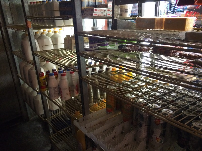 lot 54 image: Walk-in Cooler Shelving   153 long x 24 deep x 84 high   Excluding products