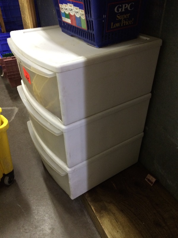 lot 62 image: Storage Drawer Unit   20.5 w x 20 d x 29 high