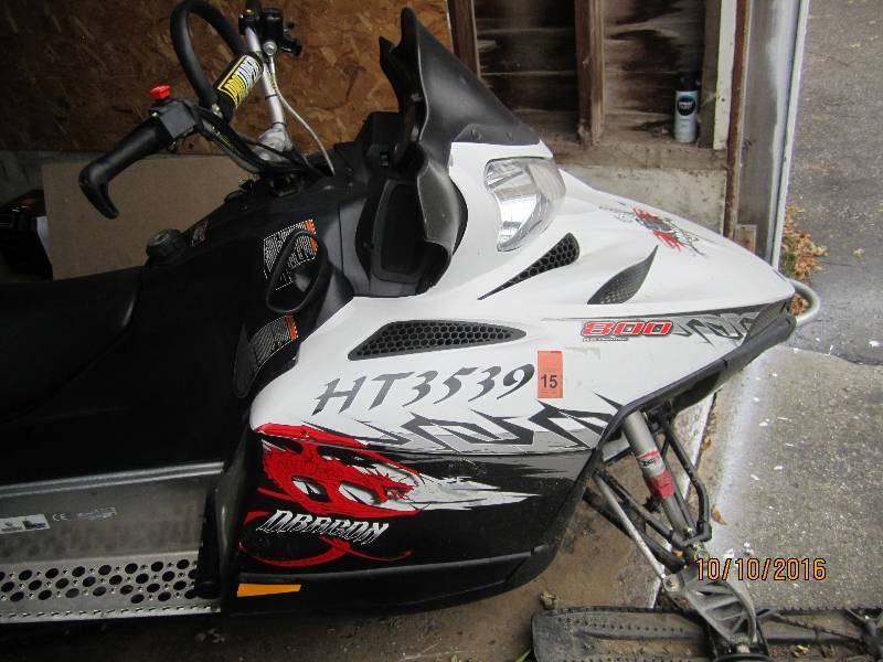 2009 Polaris RMK 800 Dragon snowmobile