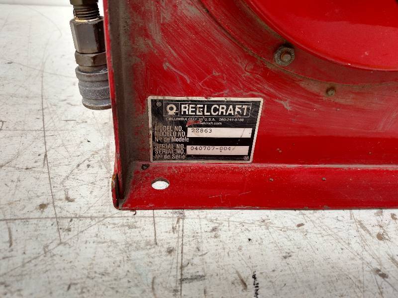 lot 108 image: Reelcraft 2Z863 Air Hose Reel with ...
