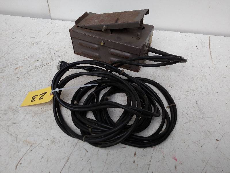 lot 23 image: Miller RFC-23A Heliarc Foot Pedal ...