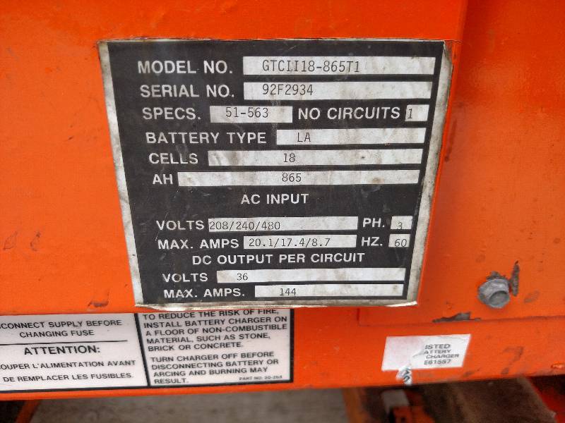 lot 35 image: Pac-Chloride 36 Volt Forklift Batte...