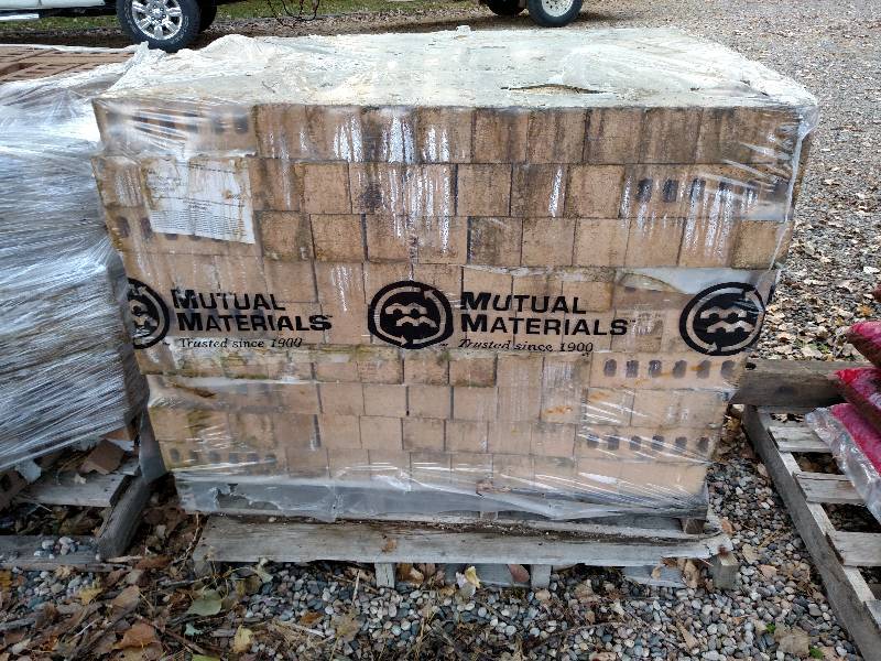 lot 263 image: Pallet Of Brick, Approx. Count 351 ...