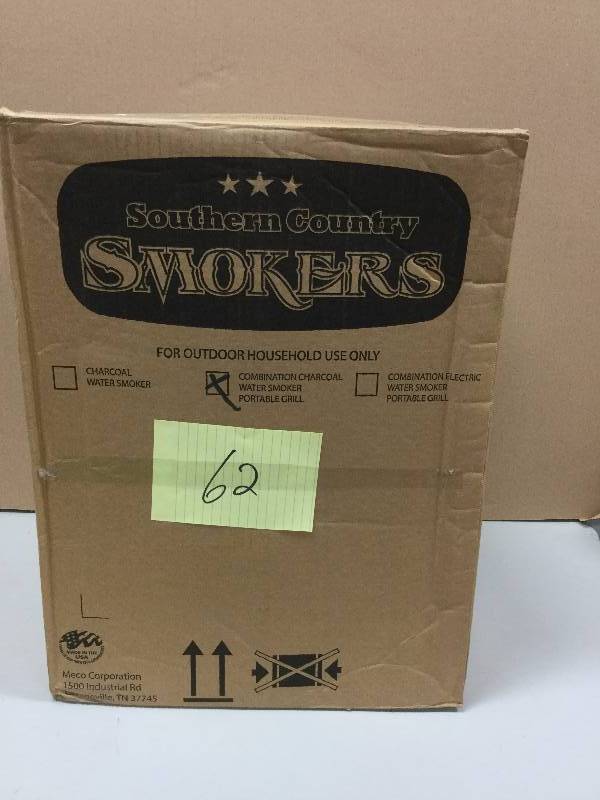 lot 162 image: Southern Country Smokers Model 5030 Electric Water Smoker Grill Never used