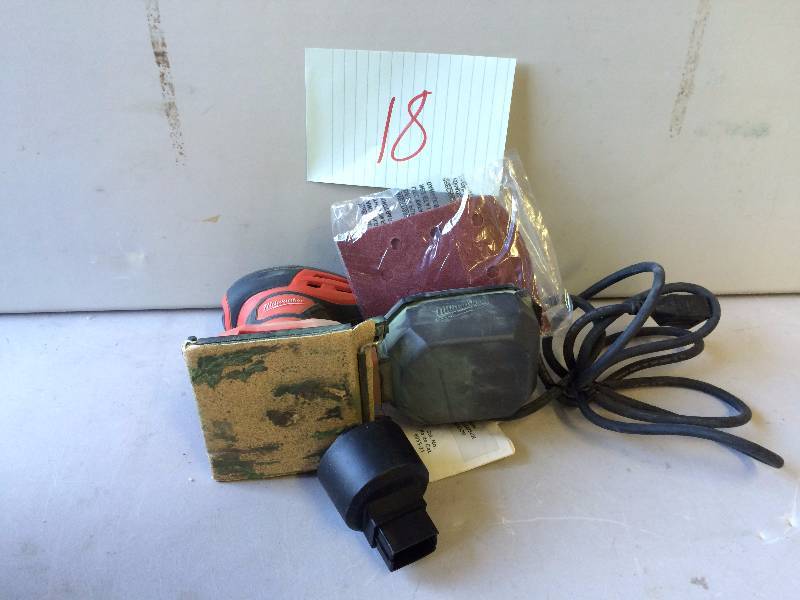 lot 18 image: Milwaukee 6033-21 14 Sheet Palm Sander used in good working condition