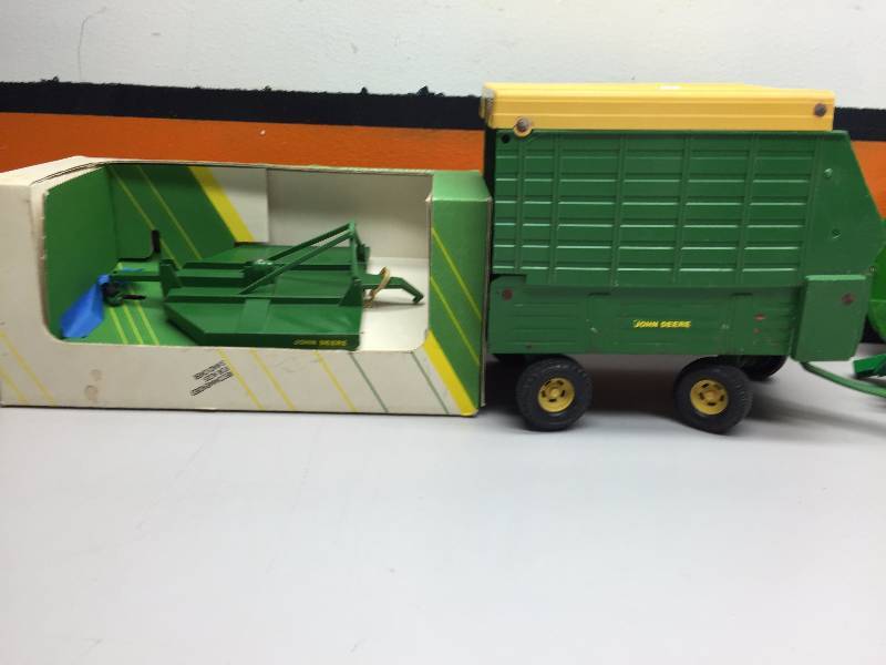 JOHN DEERE TOY TRACTOR PARTS