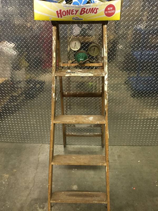 WOODEN LADDER, CLOTHES HANGERS, OXYGEN REGULATOR