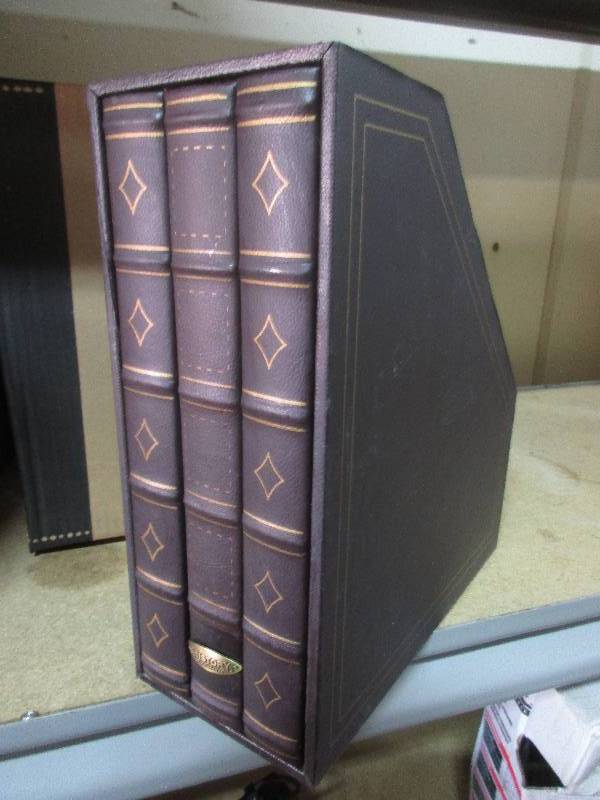 3 magizine holders