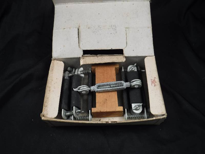 Ski Spreaders & Ski Clamps