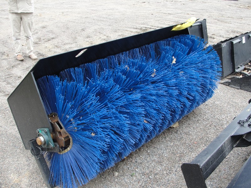 New 72 WildKat Hydraulic Driven Angle Broom