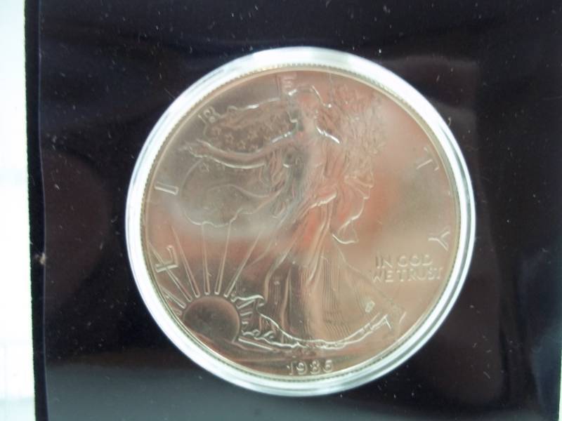 Silver American Eagle 1 Oz. .999 Silver Year 1986 with Certificate of Authenticity Coin