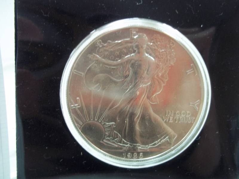 Silver American Eagle 1 Oz. .999 Silver Year 1986 with Certificate of Authenticity Coin