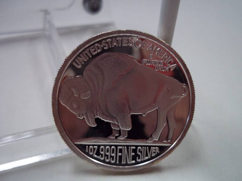 2002 Buffalo 1 oz. .999 fine silver