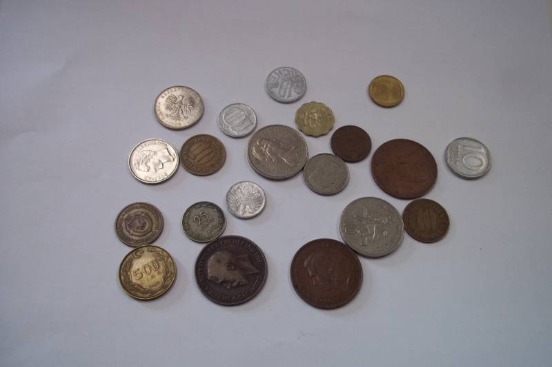 Assorted Foreign Coins