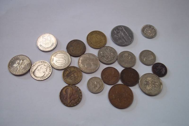 Assorted Foreign Coins