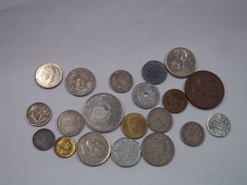 Assorted Foreign Coins