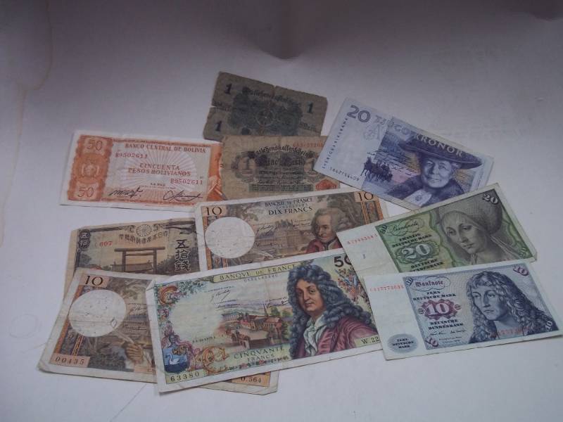 Assorted Foreign Currency