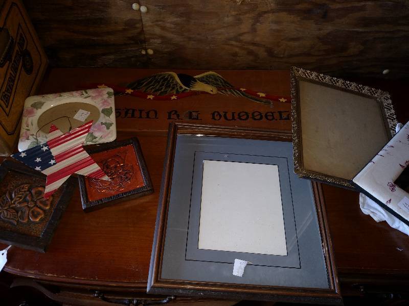 Lot of Picture frames