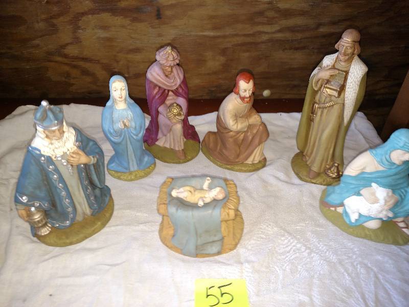 porcelain nativity set