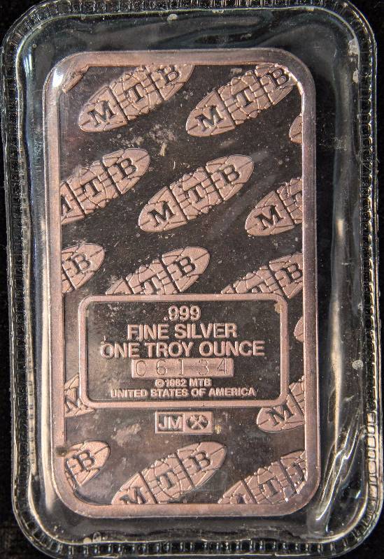 1 TROY OZ. .999 FINE SILVER BAR VINTAGE 1982 STATUE OF LIBERTY BY JM - SEALED