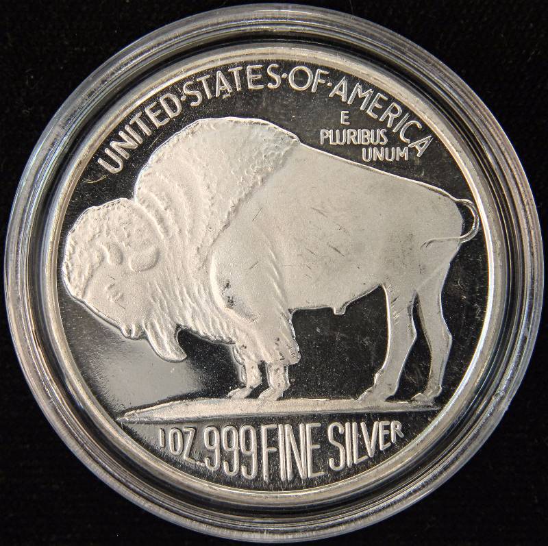 1 TROY OZ. .999 FINE SILVER 2016 INDIAN BUFFALO DESIGN IN AIRTITE HOLDER