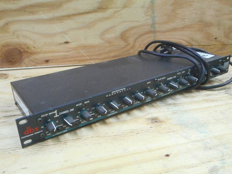lot 27 image: DBX 166XL Compressor LimiterGate, ...