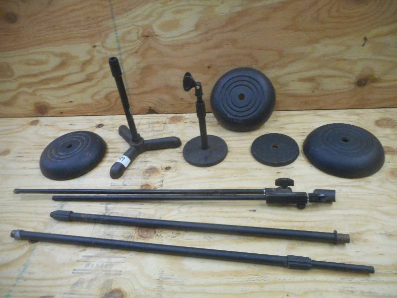 lot 49 image: Lot Of Weighted Microphone Stands &...