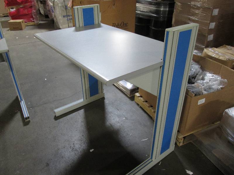 Work Bench - Sturdy