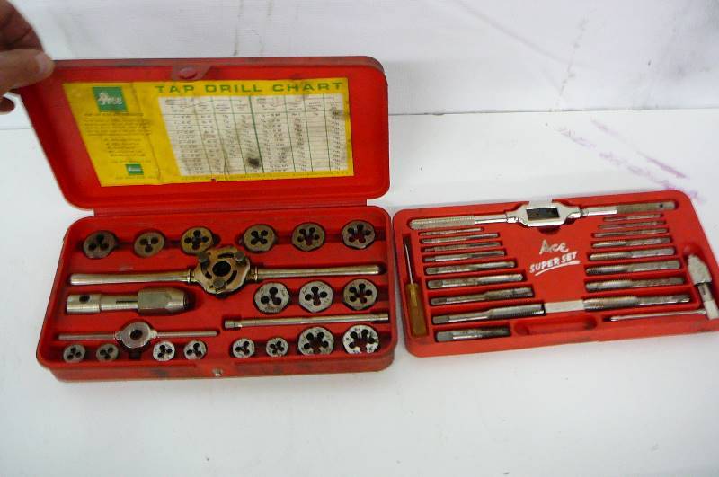 Tap & Die Set