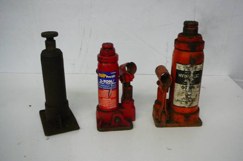 Hydraulic Jacks