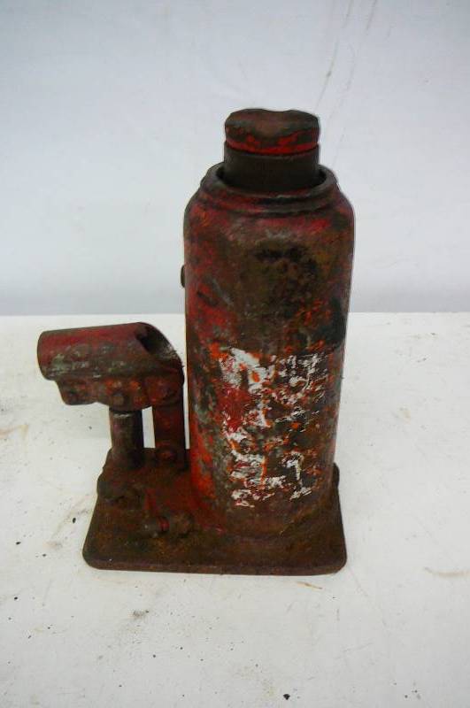 Large Bottle Jack