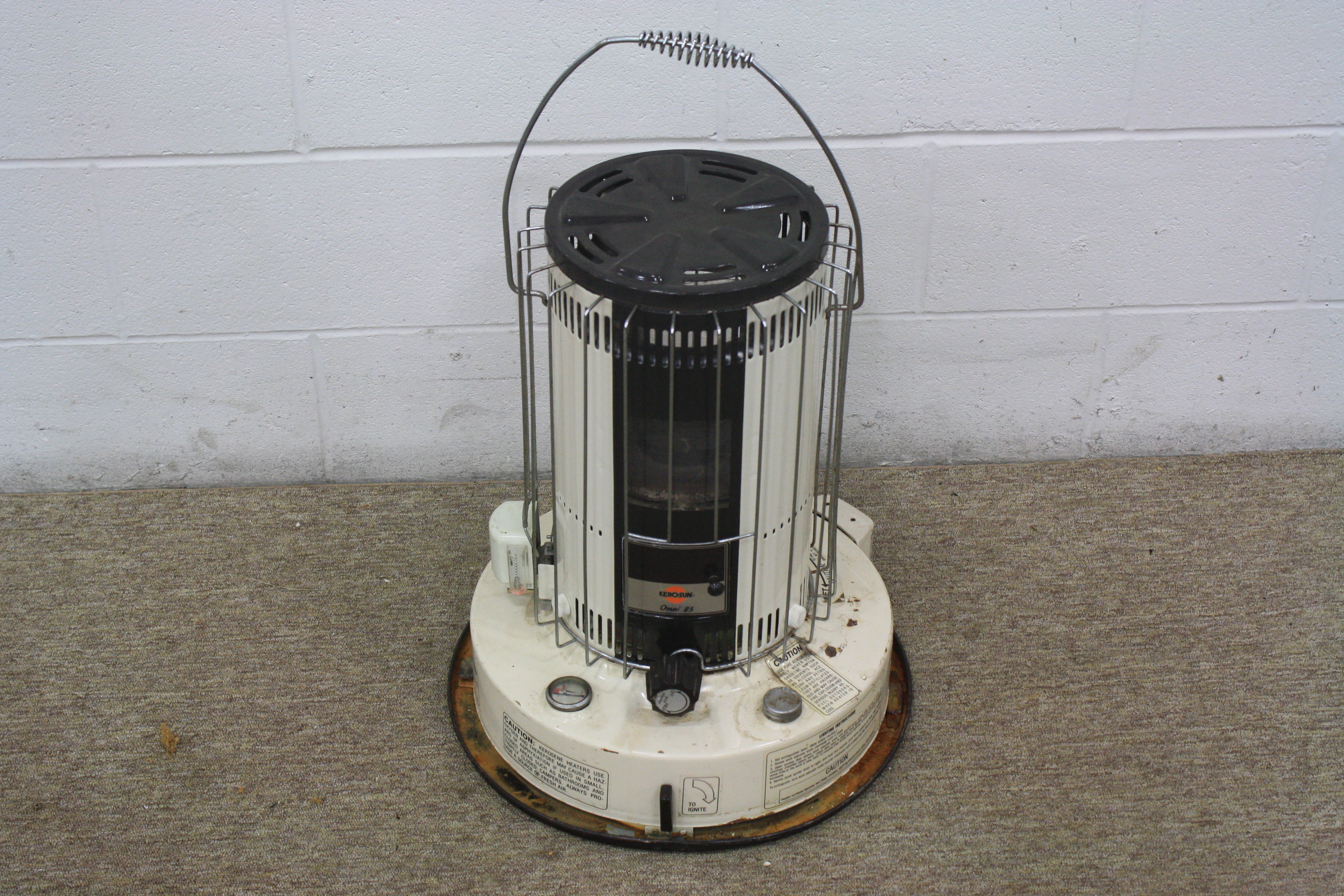 lot 12 image: Kerosene Heater 12,500BTU