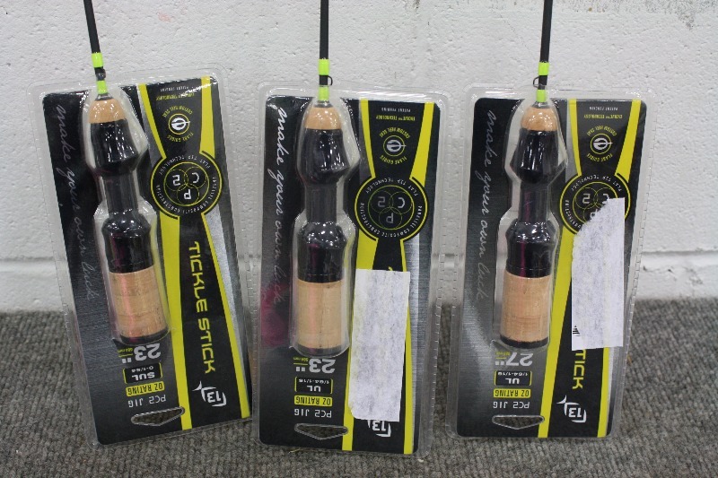 lot 19 image: Tickle Stick Ice Fishing Poles