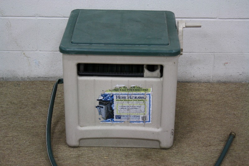 lot 77 image: Hose Reel