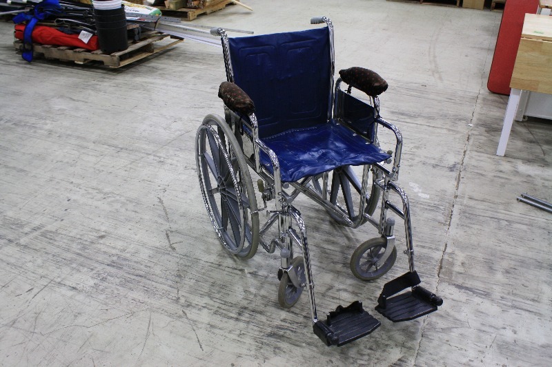 lot 109 image: Invacare Wheel Chair