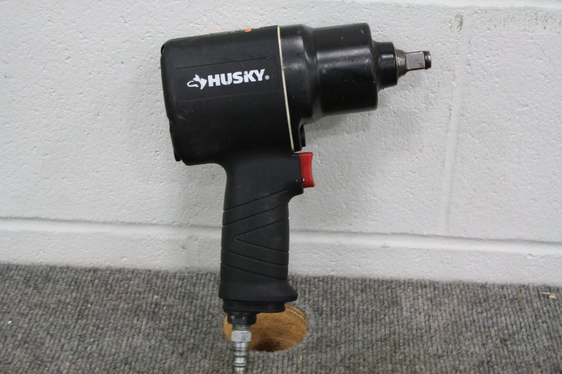 lot 111 image: Husky Impact Wrench 12