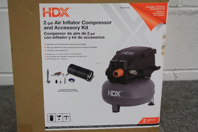 lot 145 image: 2 Gallon HDX Pancake Air Compressor