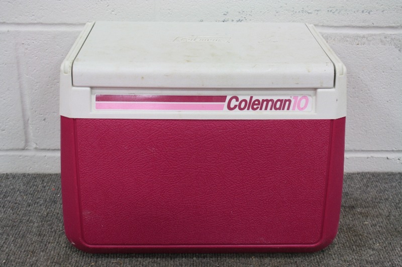 lot 152 image: Coleman Cooler