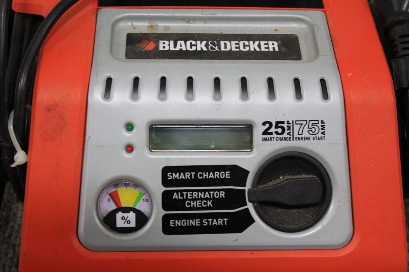lot 177 image: Black & Decker Smart Charger PARTSREPAIR