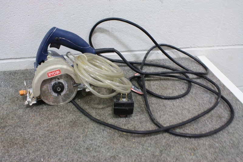 lot 180 image: Ryobi 4 Hand Held Tile Saw PARTSREPAIR