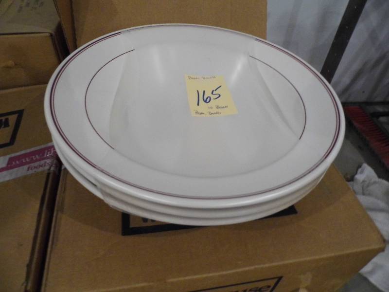 lot 165 image: Lot of 60 Syracuse Pasta Bowls