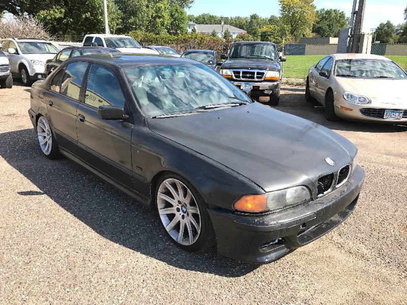 2000 BMW 525i